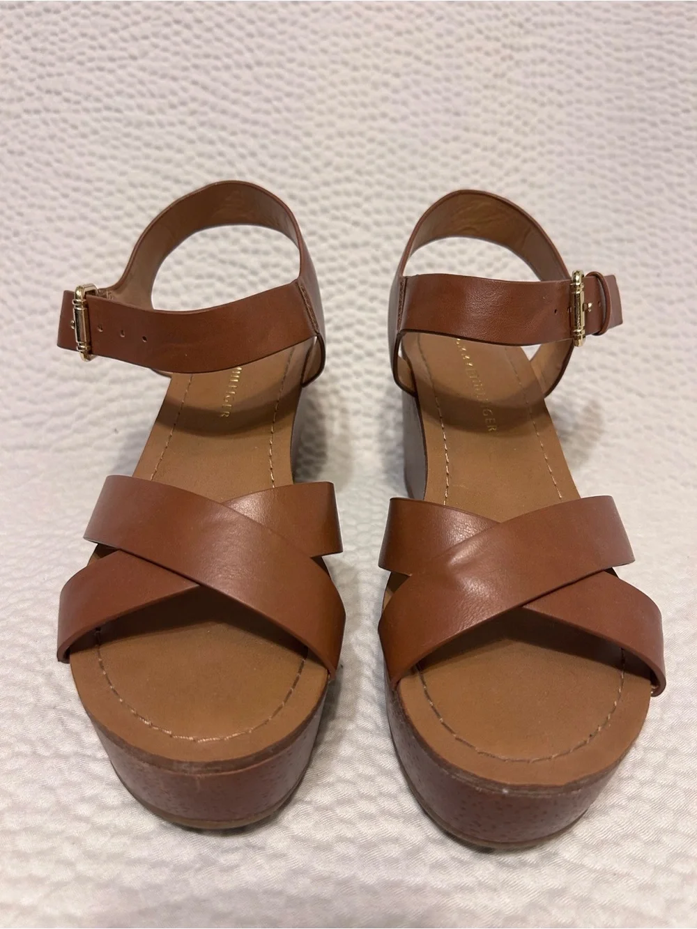 Tommy Hilfiger Women’s Tan Leather Platform Sandals with Ankle Strap